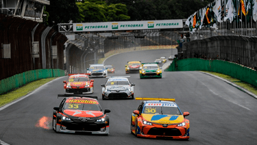 Toyota GAZOO Racing busca vitória neste final de semana “Corrida do Milhão Solidário”